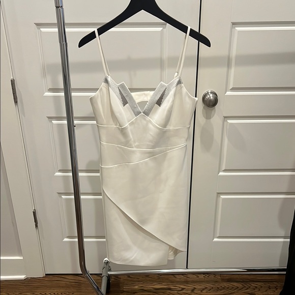 BCBGMaxazria White Cocktail Dress - New & Never Worn - Picture 3 of 3